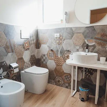 A-mare Exclusive & 게스트하우스