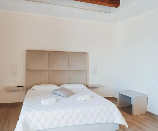 A-mare Exclusive & 4* Tarente